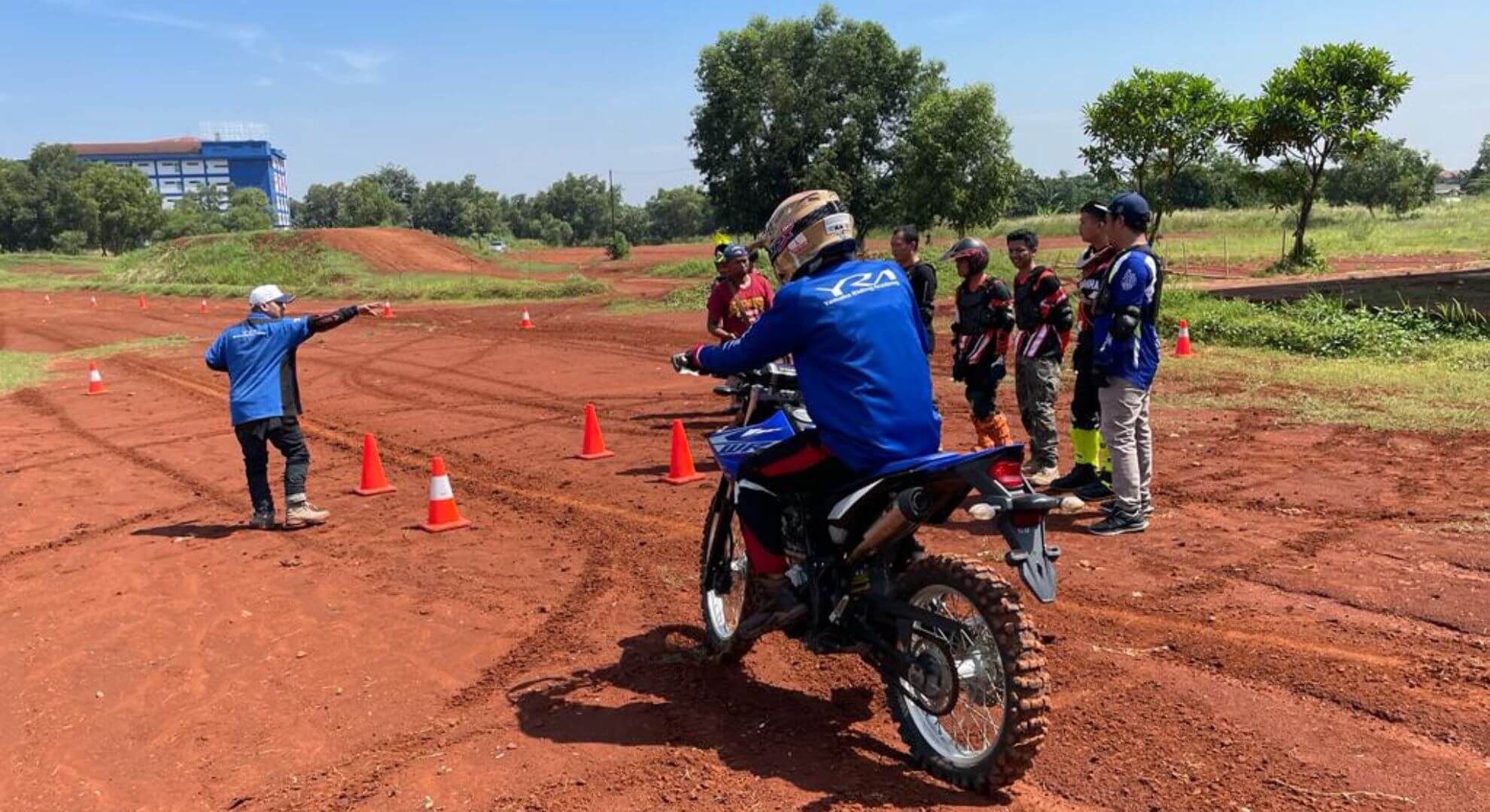 Yamaha Ajak Pengguna Motor Trail Di Event WR 155 R Riding Experience Off Road